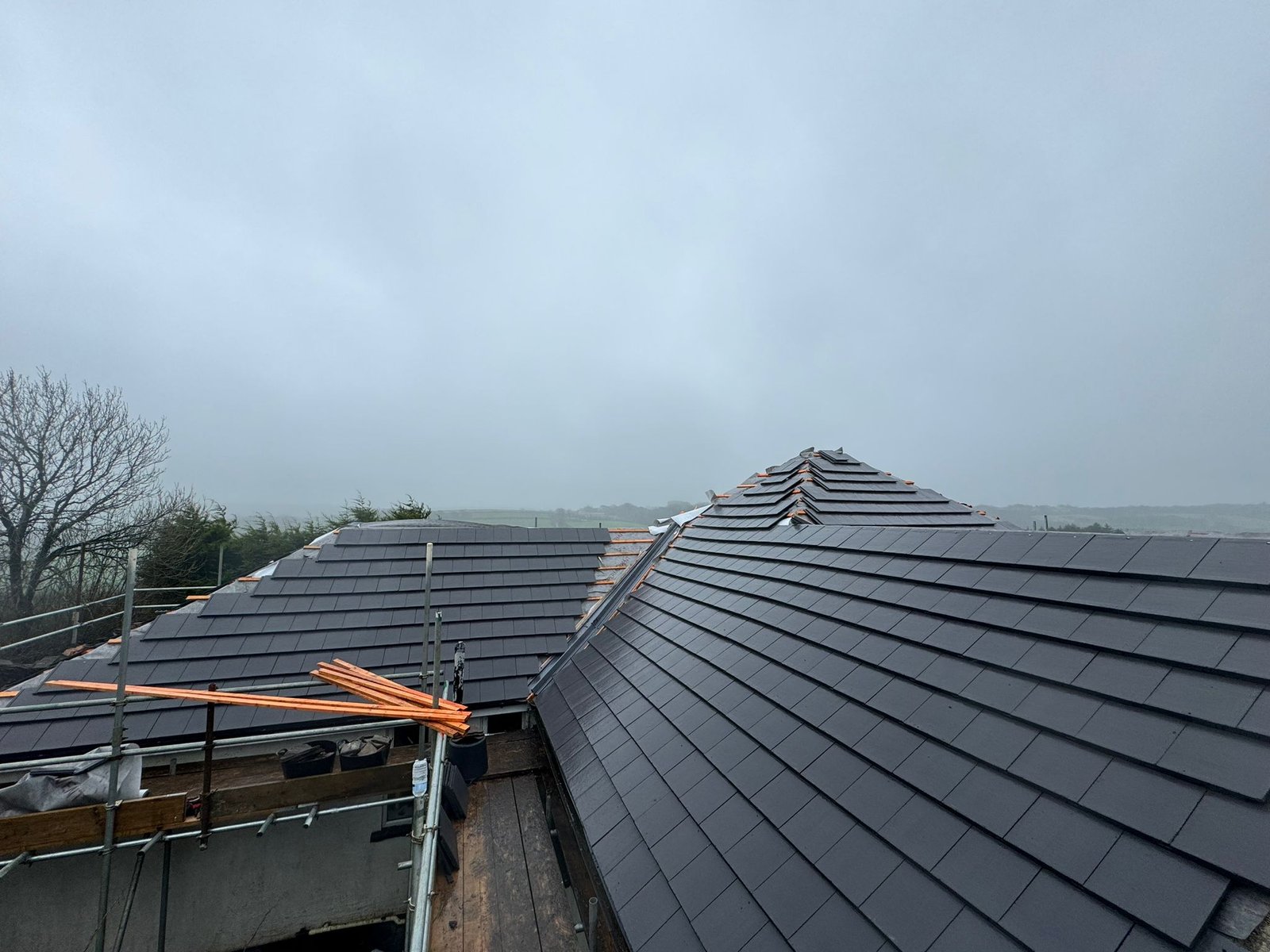 LRW Roofing